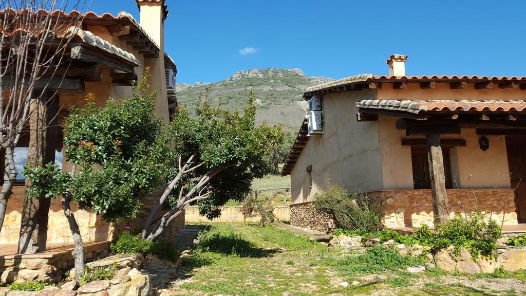 Apartamentos Rurales En Plena Sierra La Calera Exterior foto